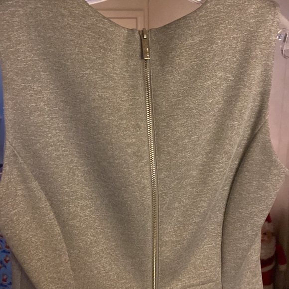 Stylish Calvin Klein dress Sz 10 - Picture 3 of 3